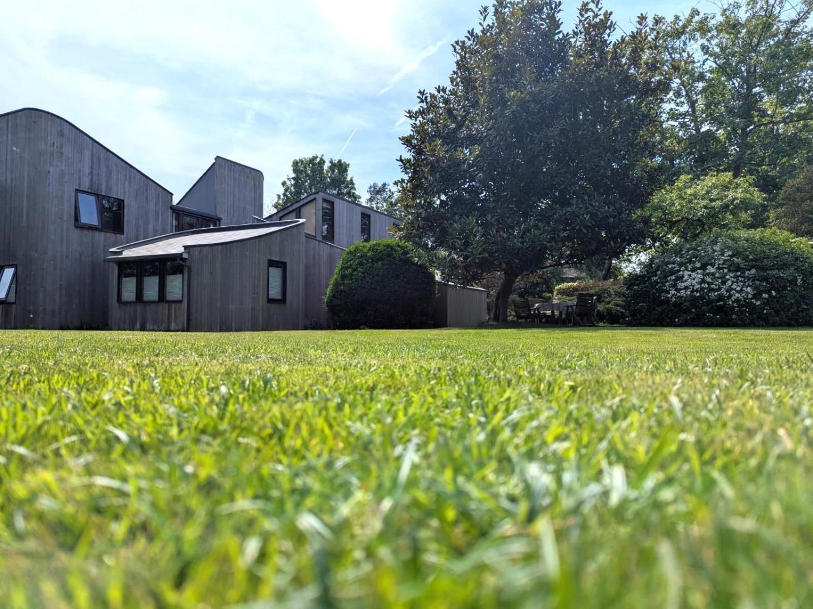 Unique & Rural Child Friendly Annexe With Large Gardens, Games & Tennis Court - Chichester Holiday Properties Exterior photo
